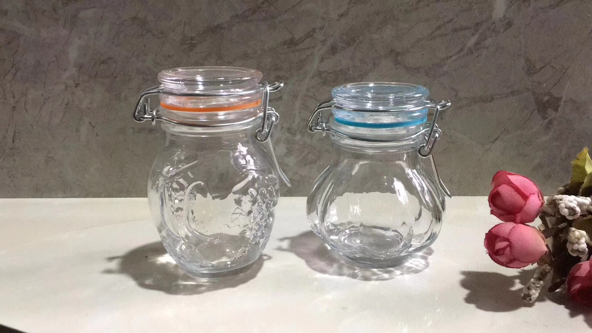 玻璃瓶生產(chǎn)廠家 玻璃瓶生產(chǎn)廠家